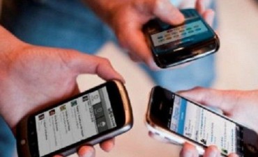 Elecciones: rige la veda electoral, salvo en las redes sociales