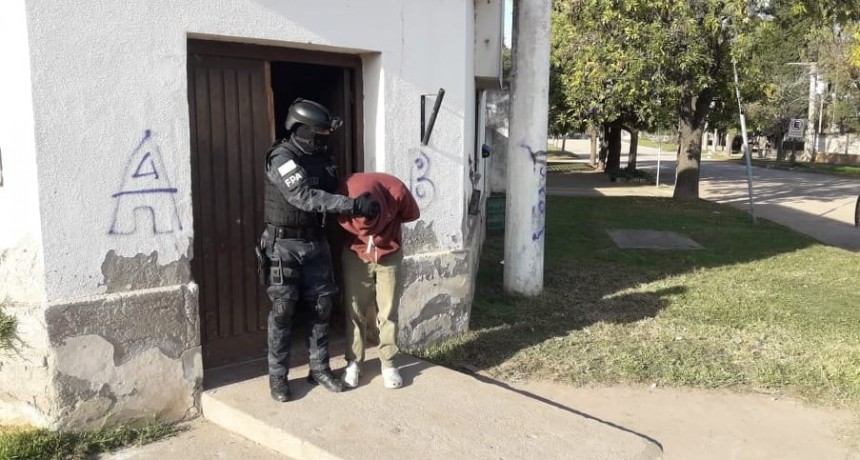 OPERATIVO EN ISLA VERDE.