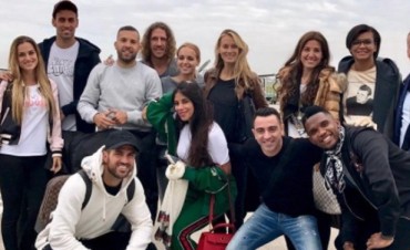 Llegaron a Rosario los amigos del Barcelona de Lionel Messi