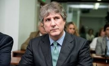 DETUVIERON AL EX VICEPRESIDENTE AMADO BOUDOU
